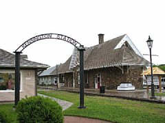 ケンジントン駅 ケンジントン駅